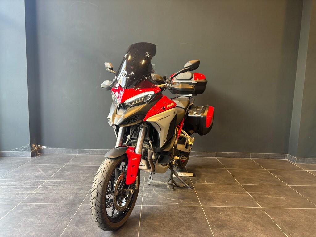 MULTISTRADA V4