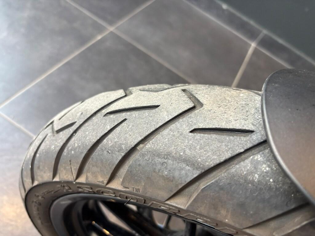 MULTISTRADA V4