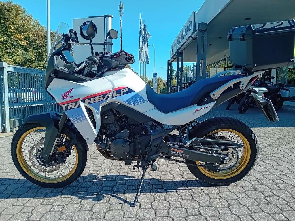 TRANSALP 750