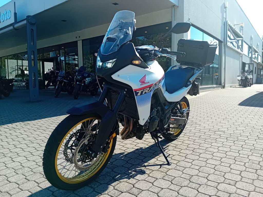 TRANSALP 750