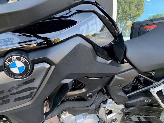F 750 GS