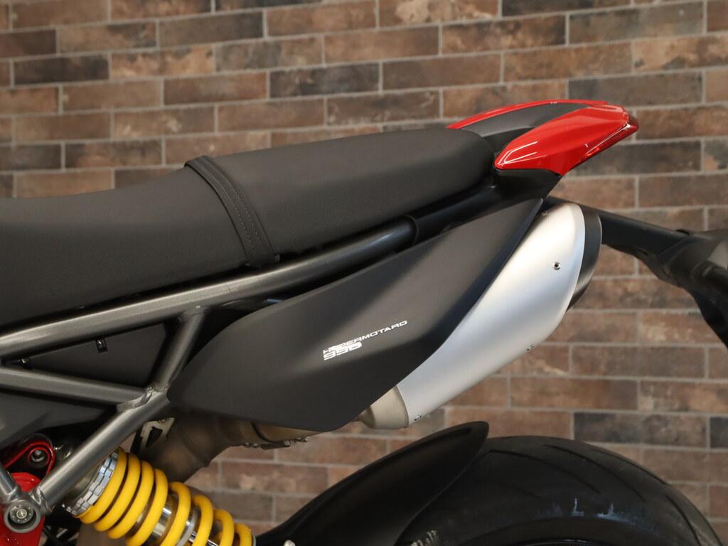 HYPERMOTARD 950