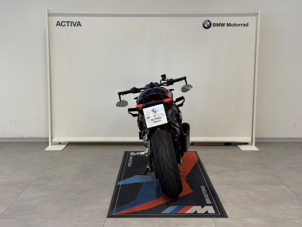 M 1000 R