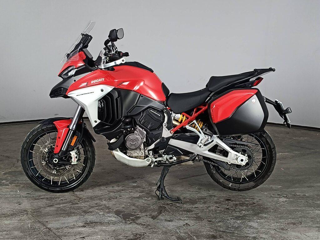 MULTISTRADA V4