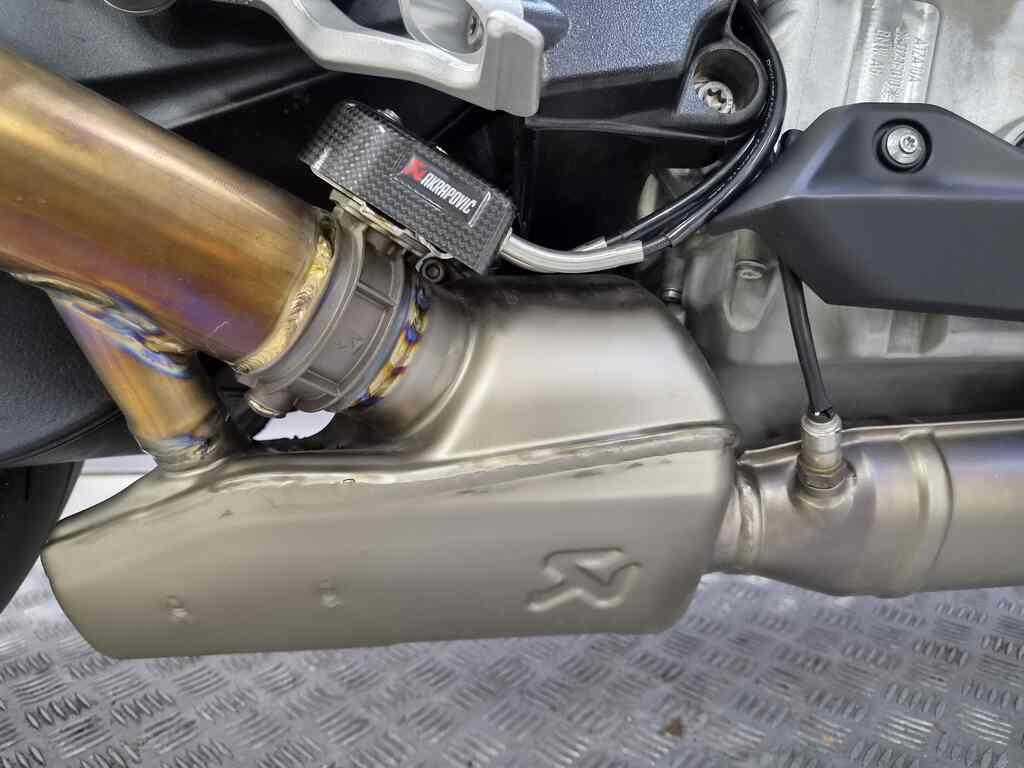 M 1000 RR