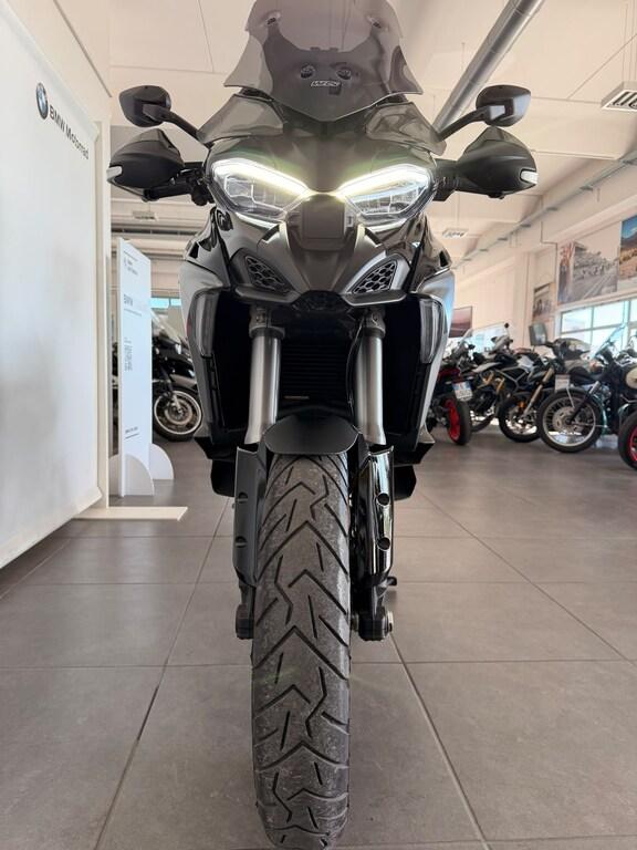 MULTISTRADA V4