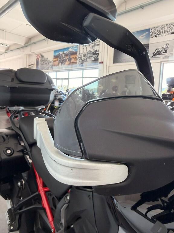 MULTISTRADA V4
