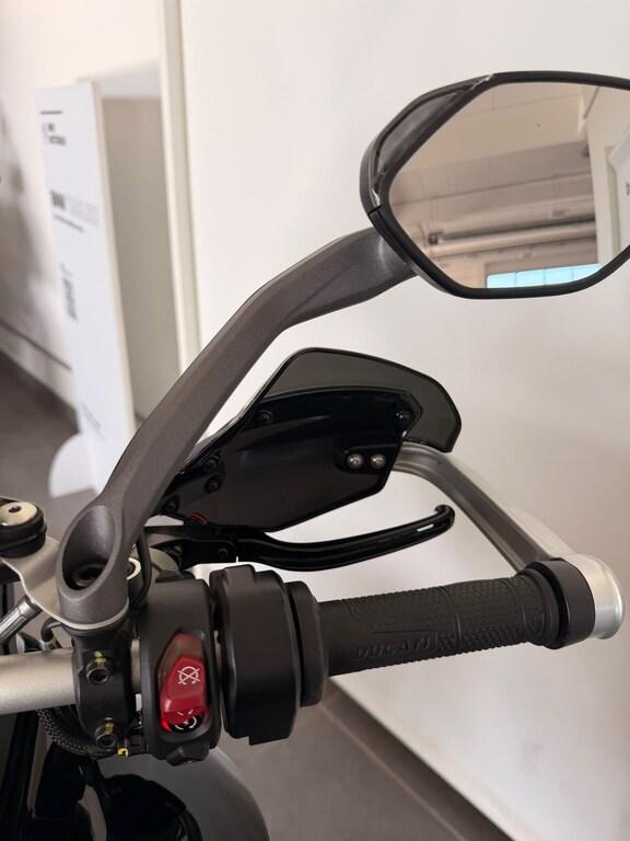 MULTISTRADA V4