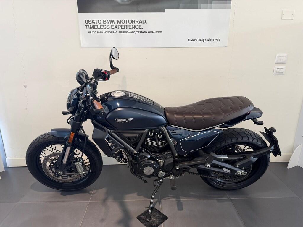 SCRAMBLER 800