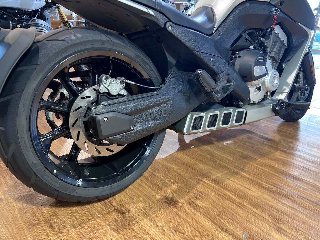 LFC 700