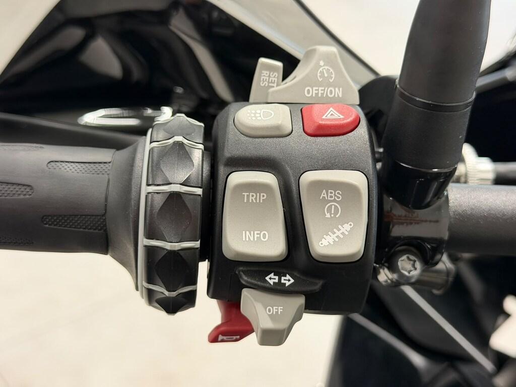 S 1000 XR