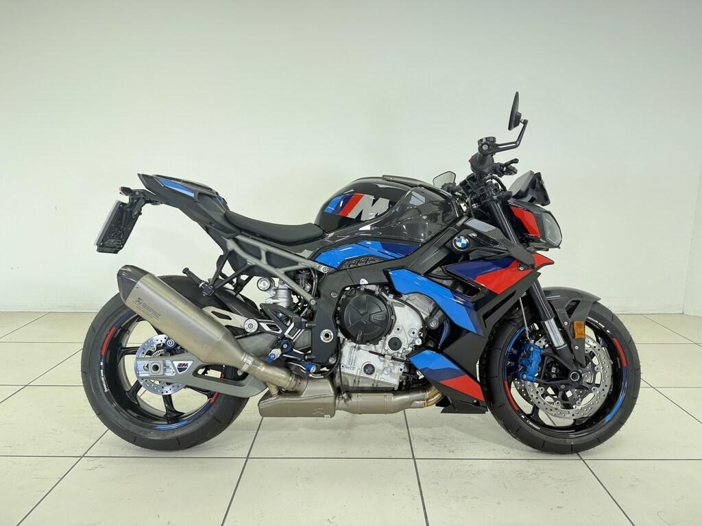 M 1000 R