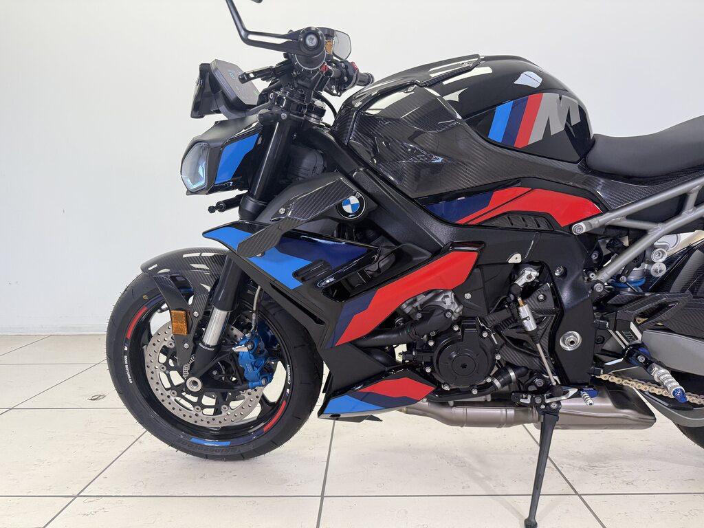 M 1000 R