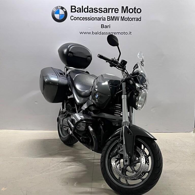 R 1200 R