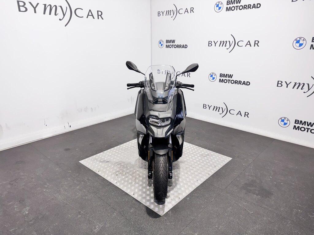 C 400 X