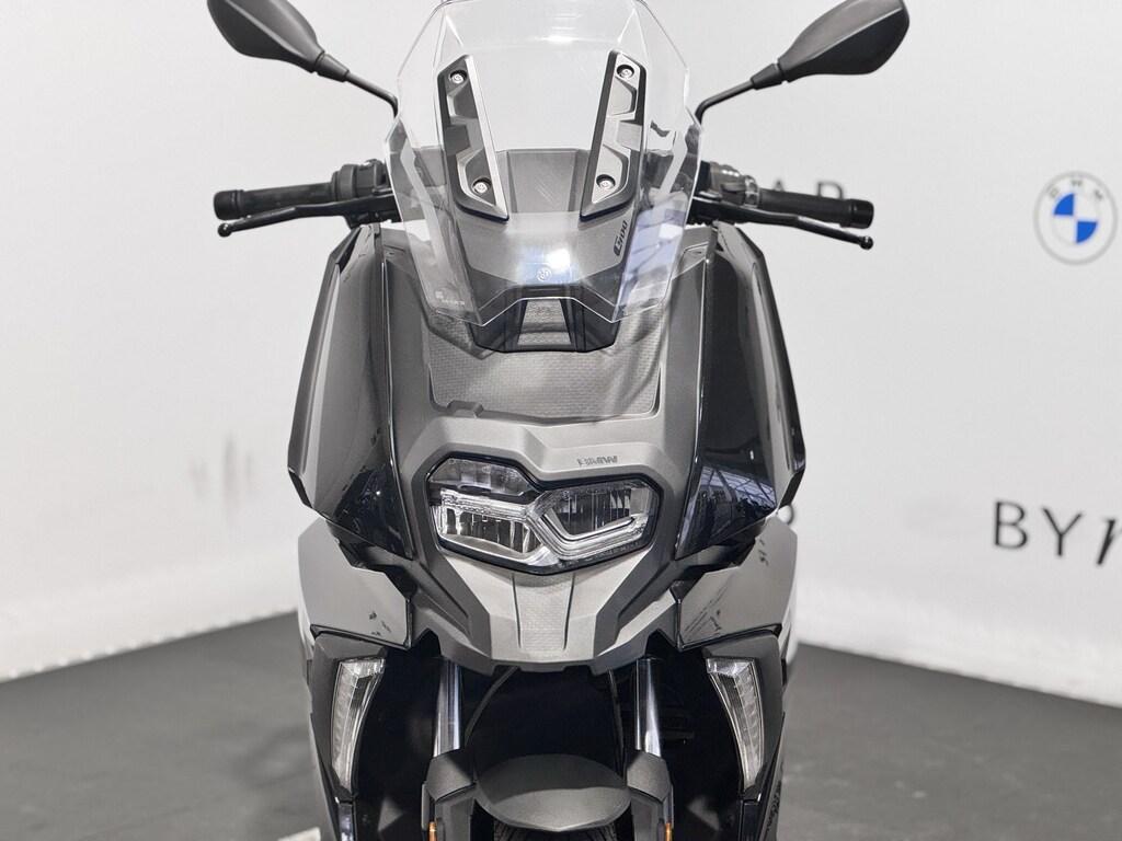 C 400 X