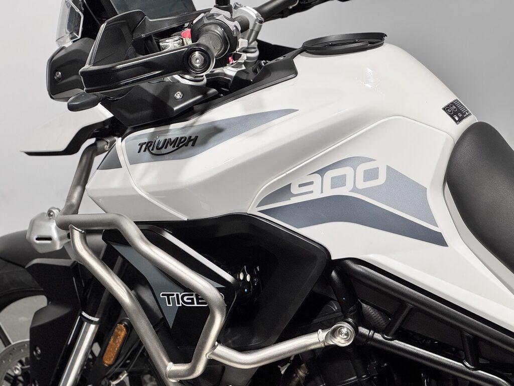TIGER 900