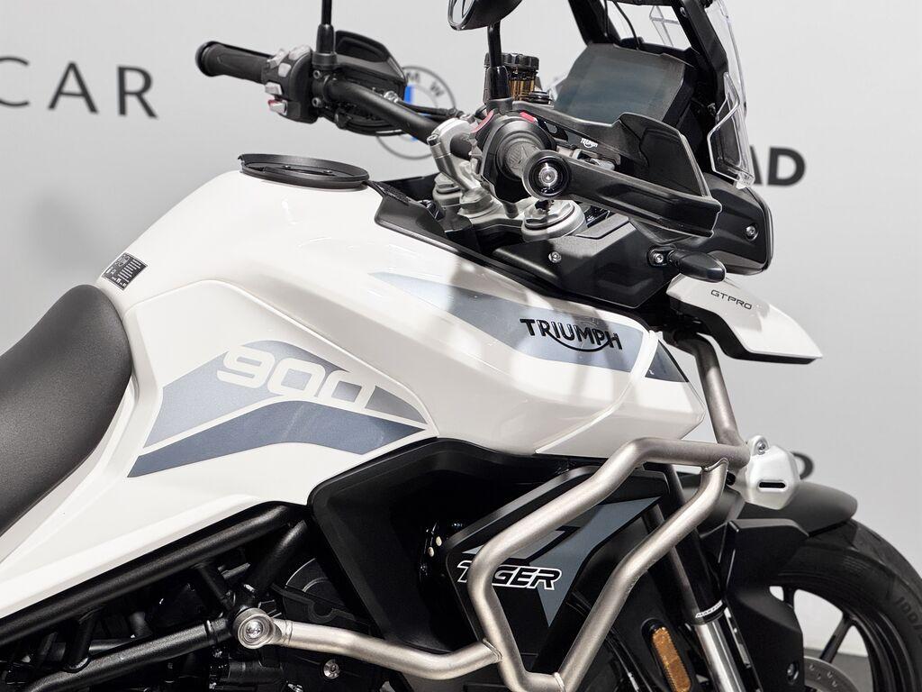 TIGER 900