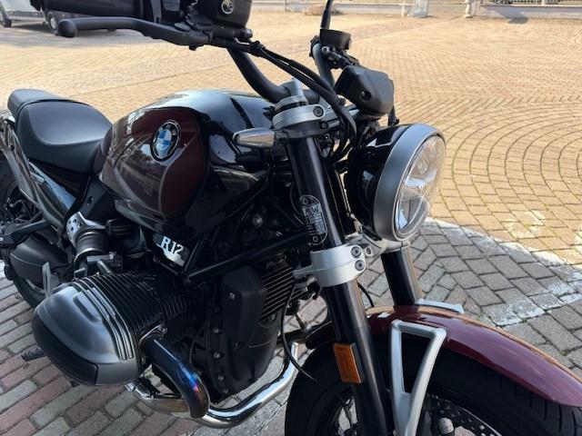 R 12