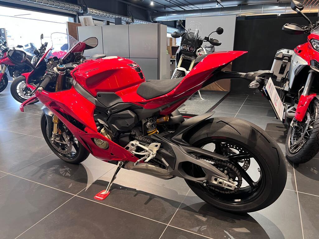 PANIGALE V4