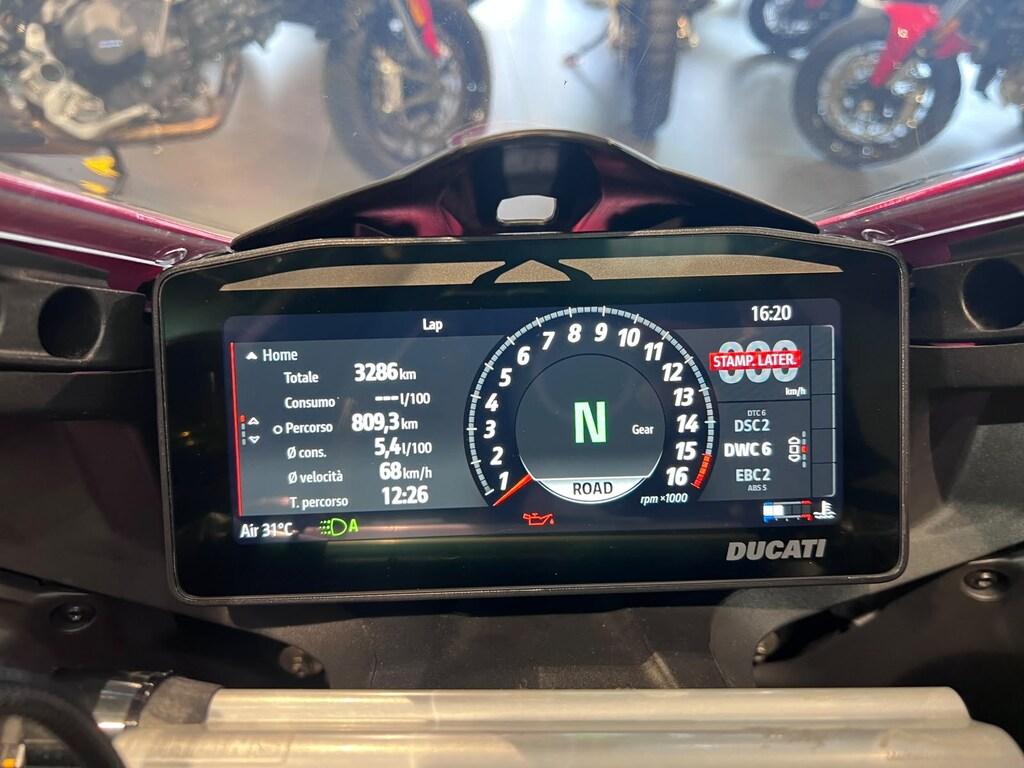 PANIGALE V4