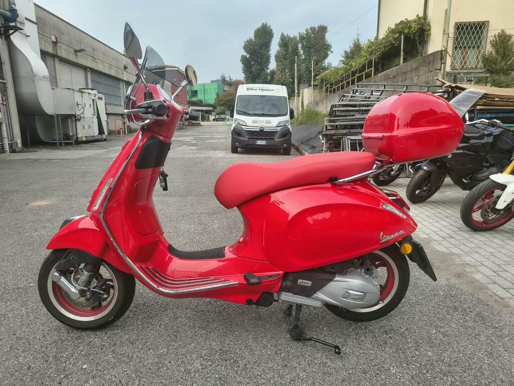 VESPA PRIMAVERA 125