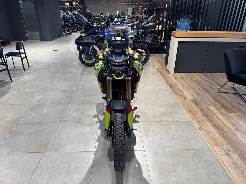 F 900 GS