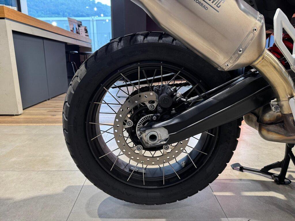 F 900 GS