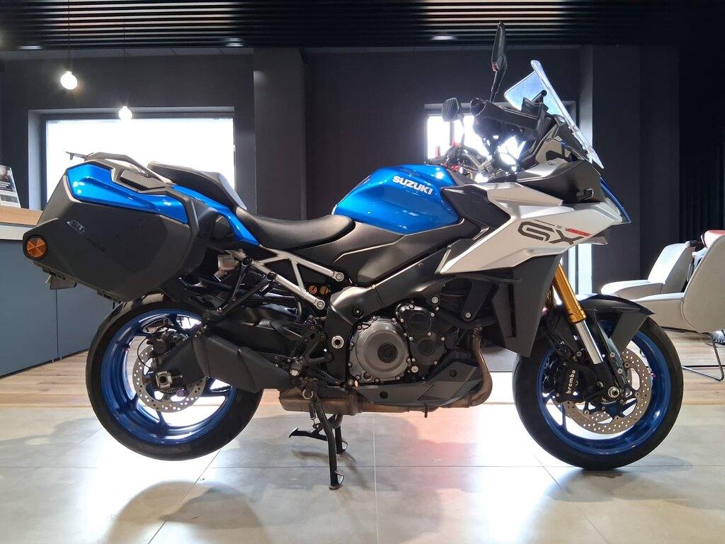 GSX-S 1000 GX
