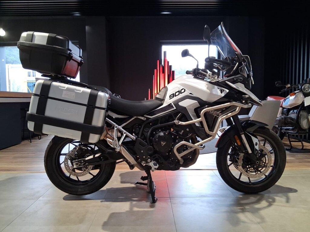TIGER 900