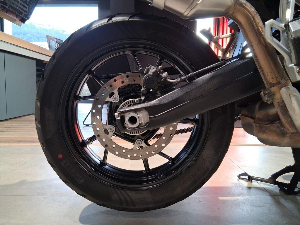 F 750 GS