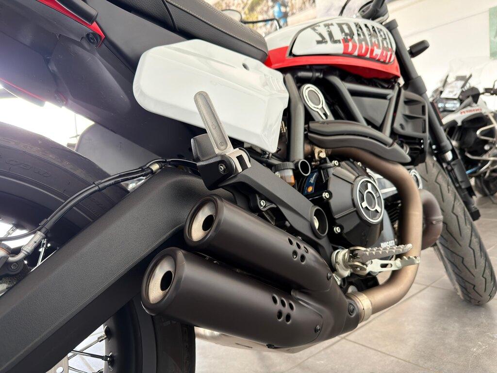 SCRAMBLER 800