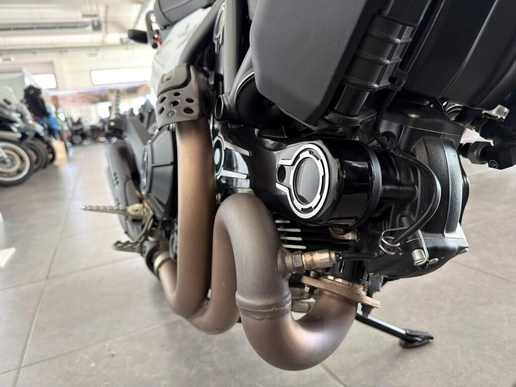 SCRAMBLER 800