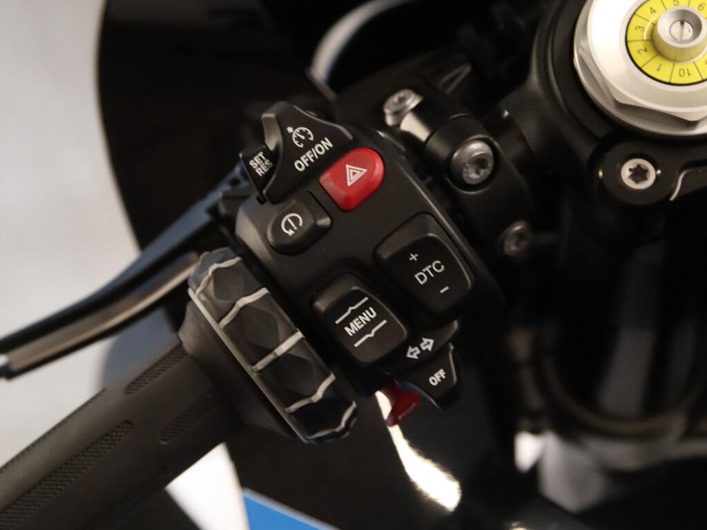 M 1000 RR