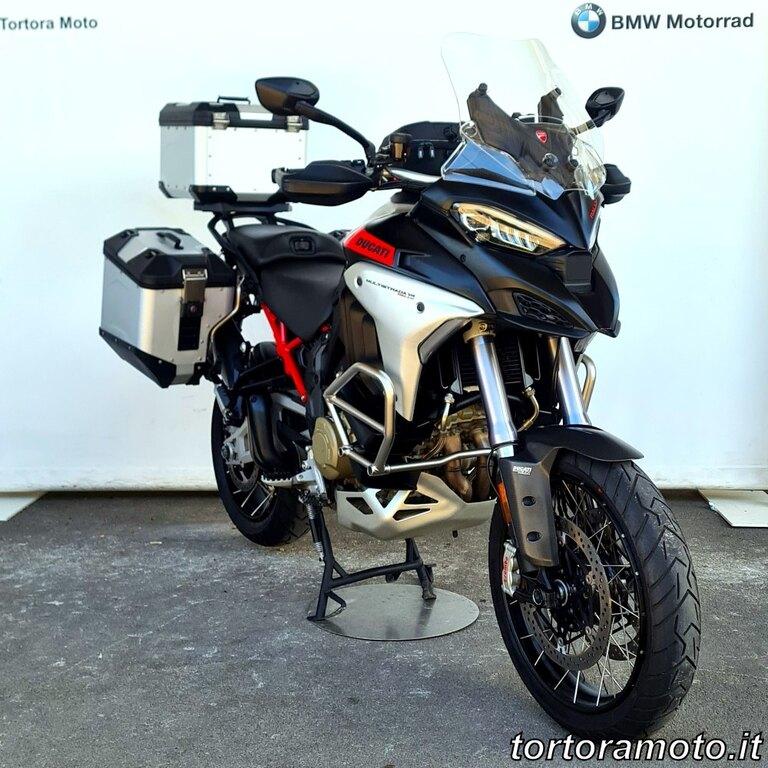 MULTISTRADA V4