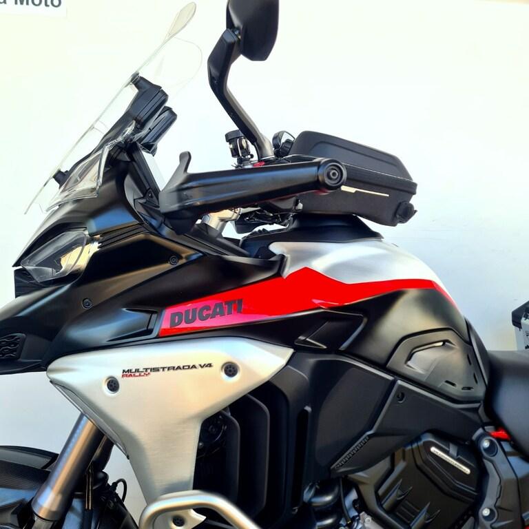 MULTISTRADA V4