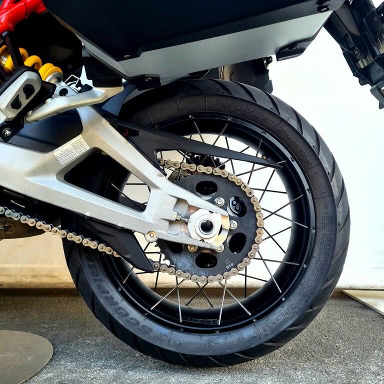 MULTISTRADA V4