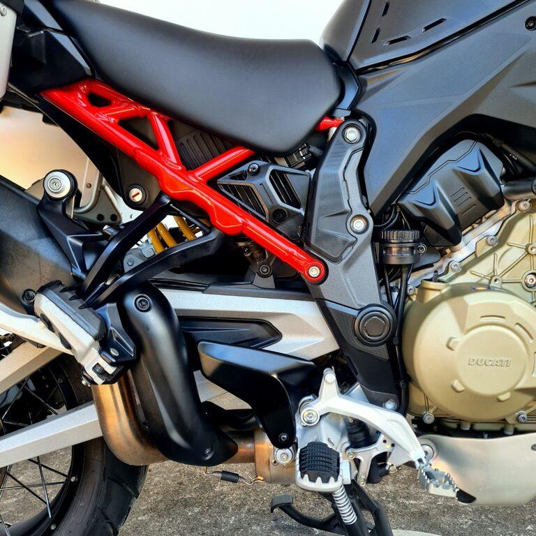 MULTISTRADA V4