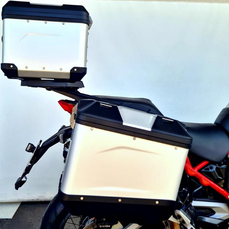 MULTISTRADA V4
