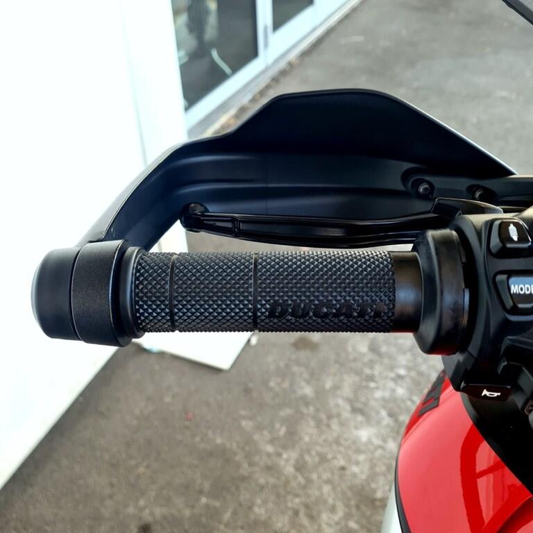 MULTISTRADA V4