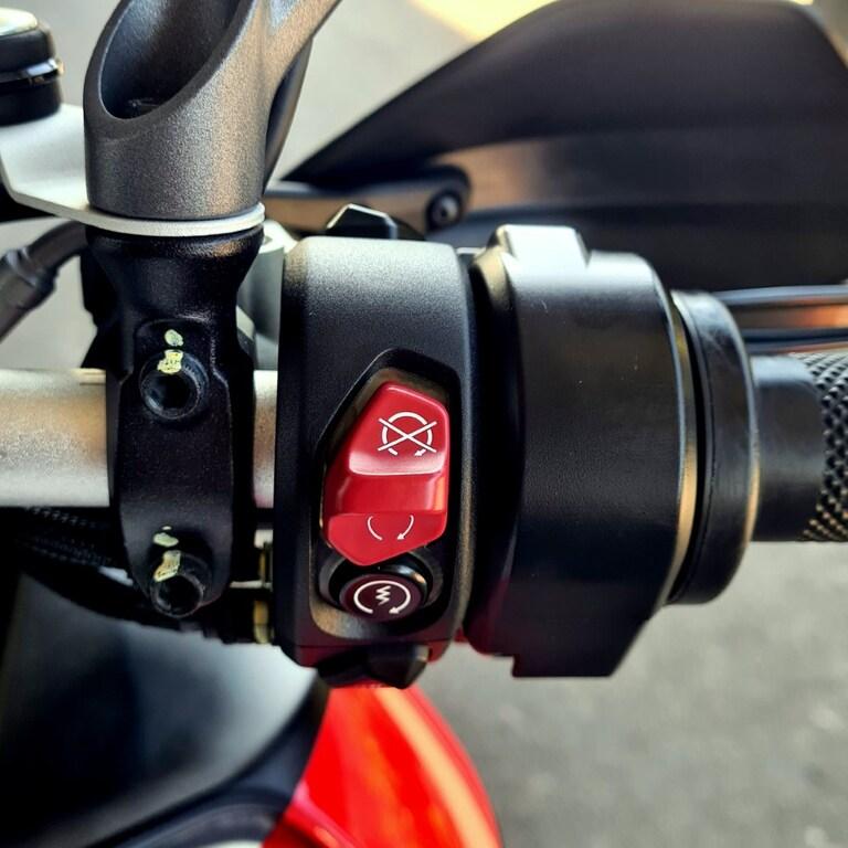 MULTISTRADA V4