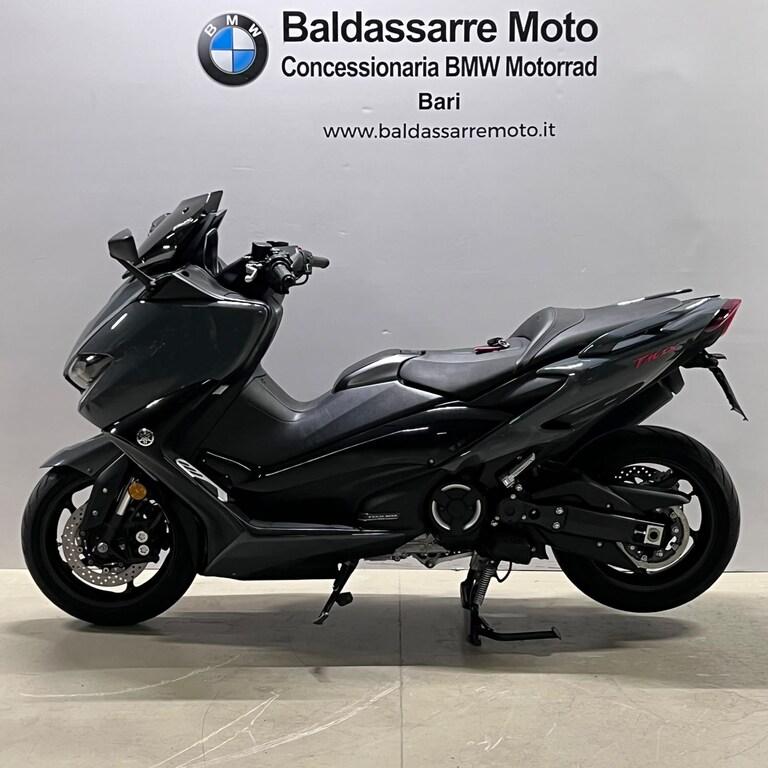 T-MAX 560