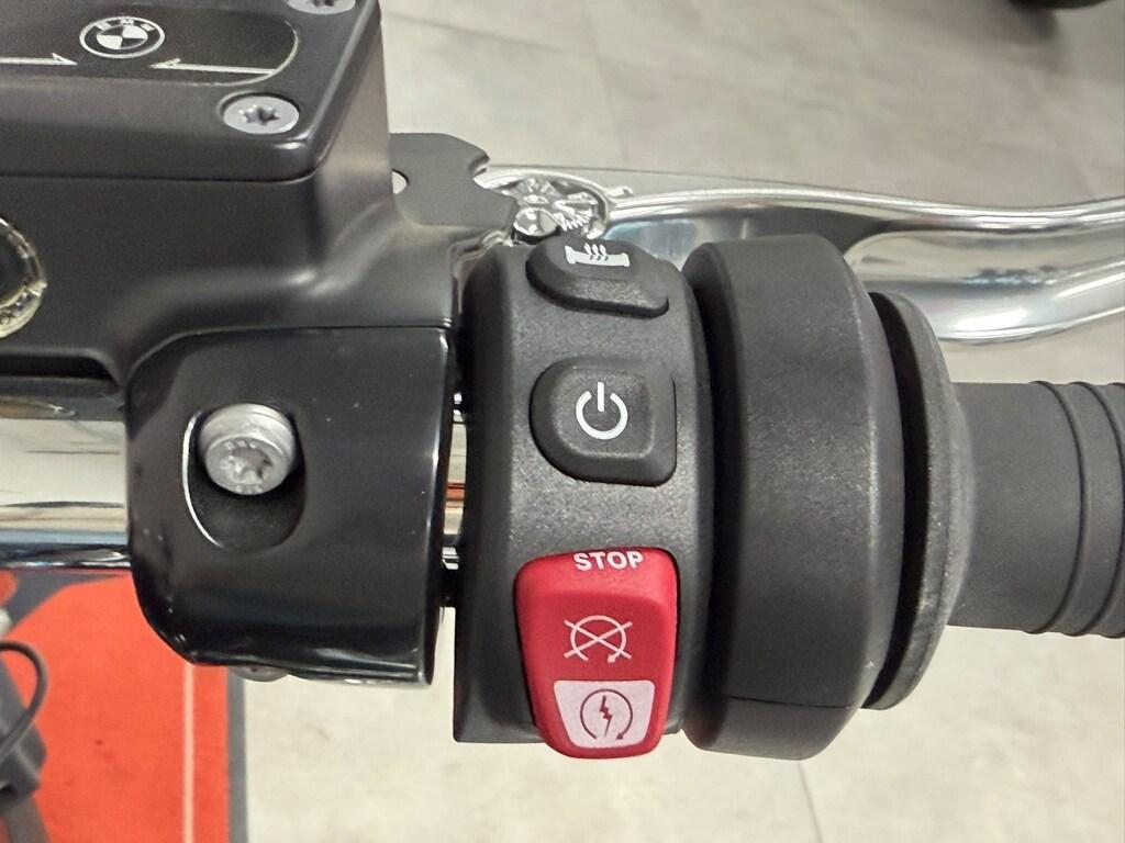R 18