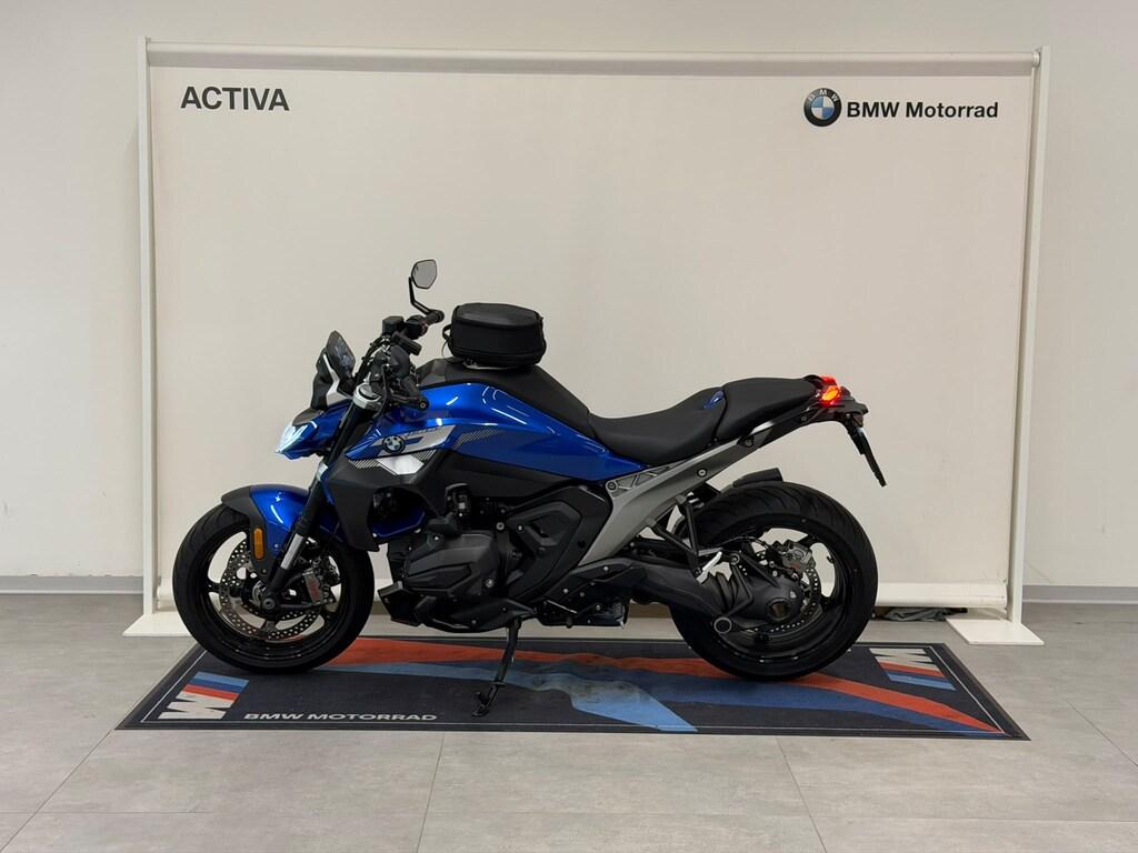 R 1300 R