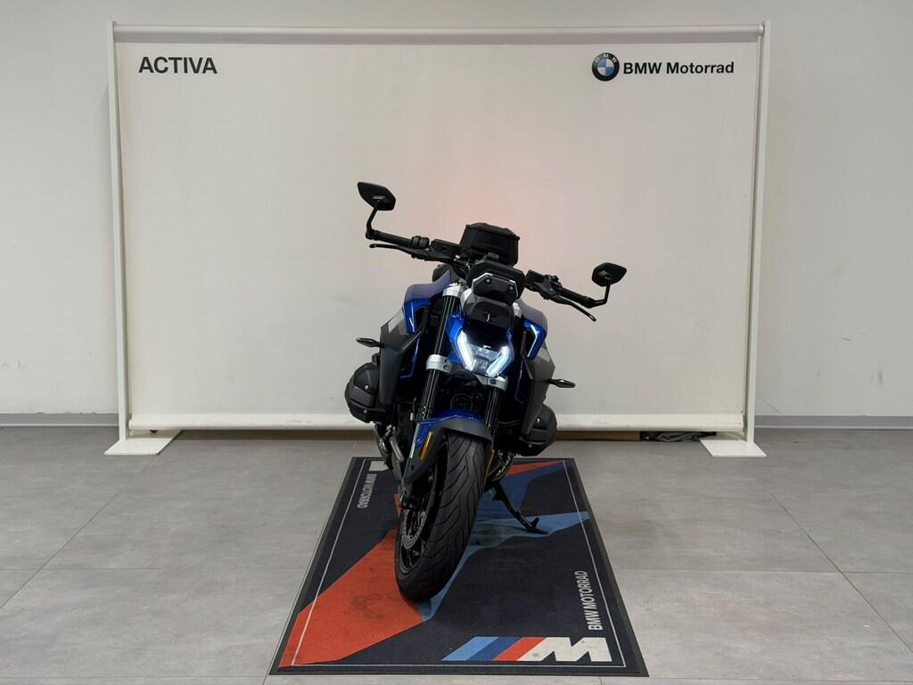 R 1300 R