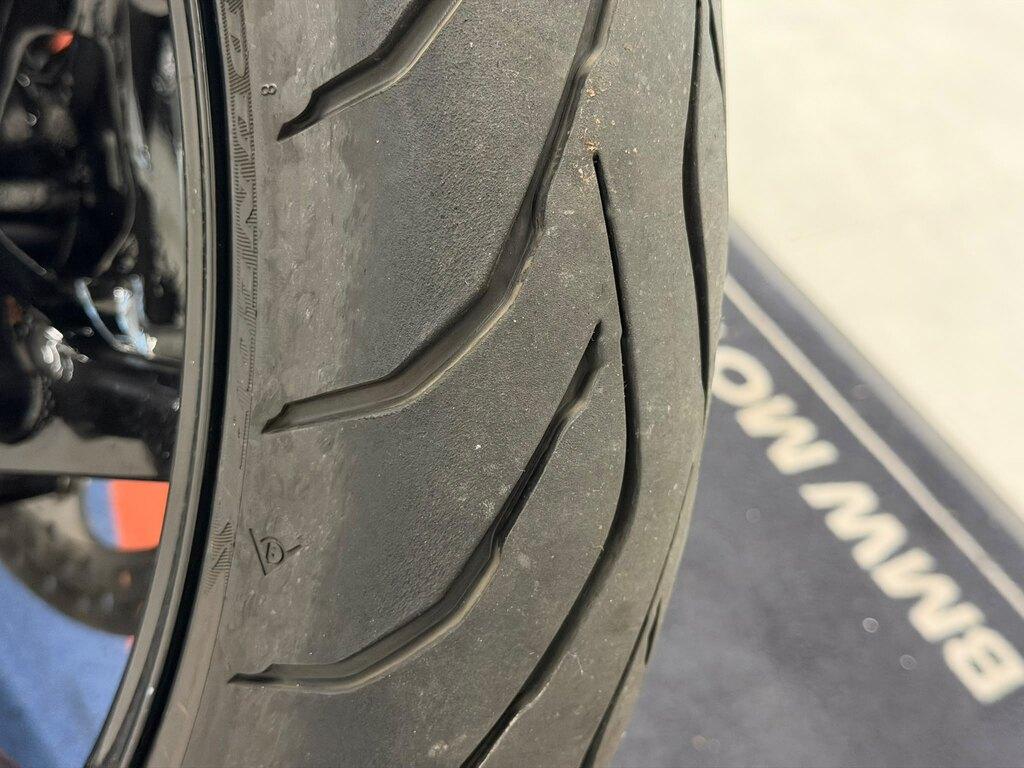 R 1300 R