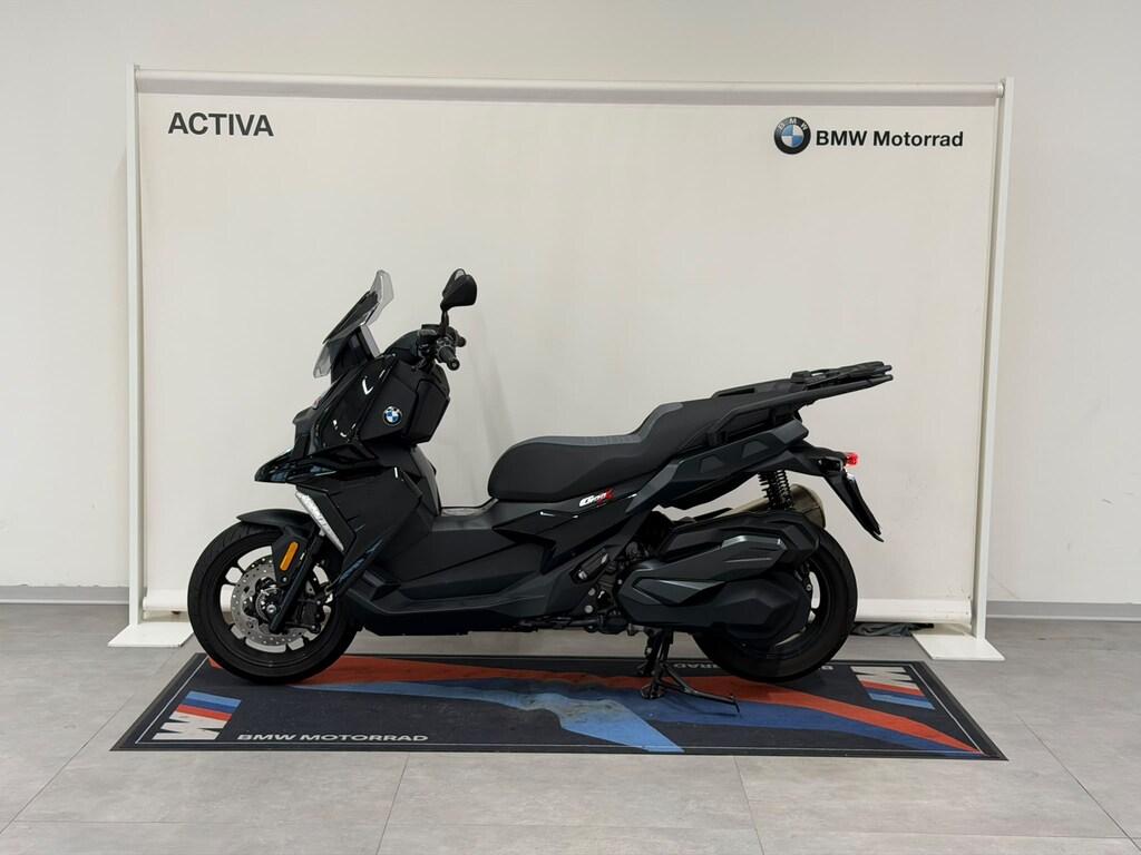 C 400 X