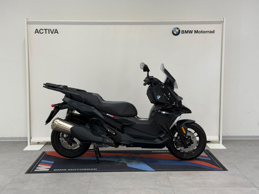 C 400 X