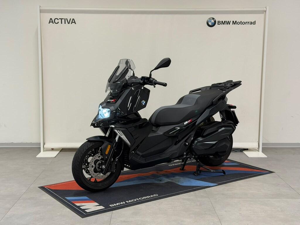 C 400 X