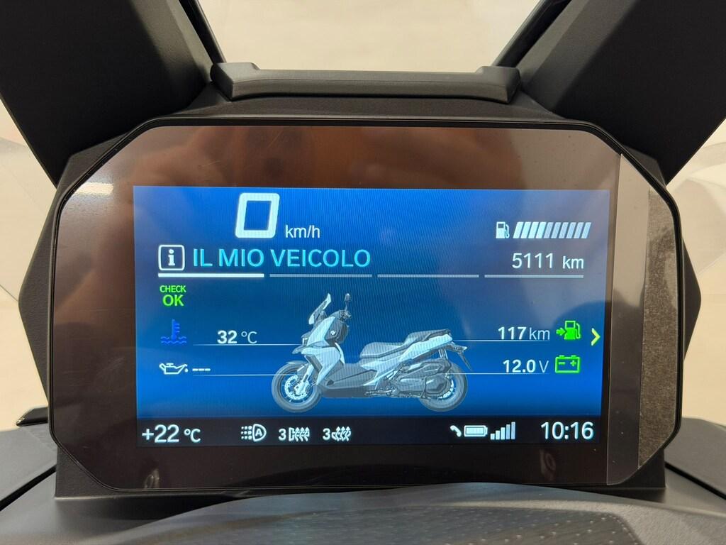 C 400 X